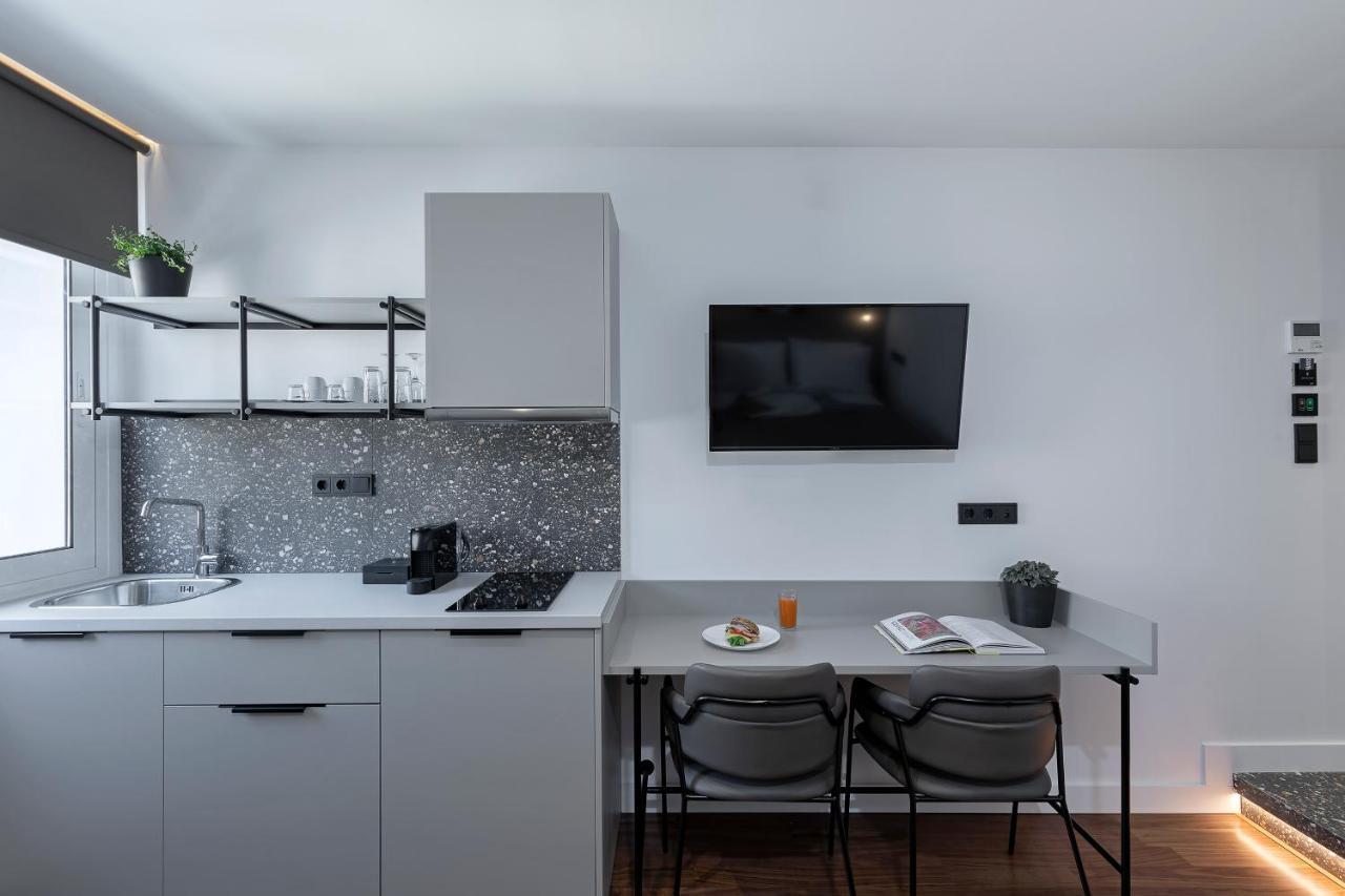 The Athenians Art Apartments Exterior foto